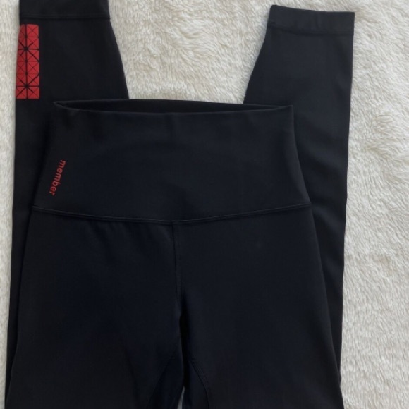 LULULEMON LIMITED EDITION ALIGN - Picture 4 of 10